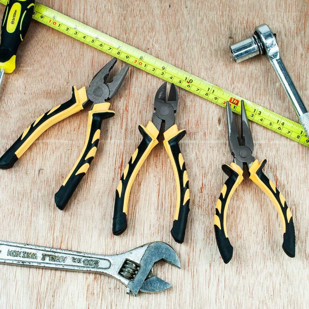 Set Of 3 Heavy-duty Combination Pliers With Soft-grip Handles, Shearing Tools, Steel Pliers