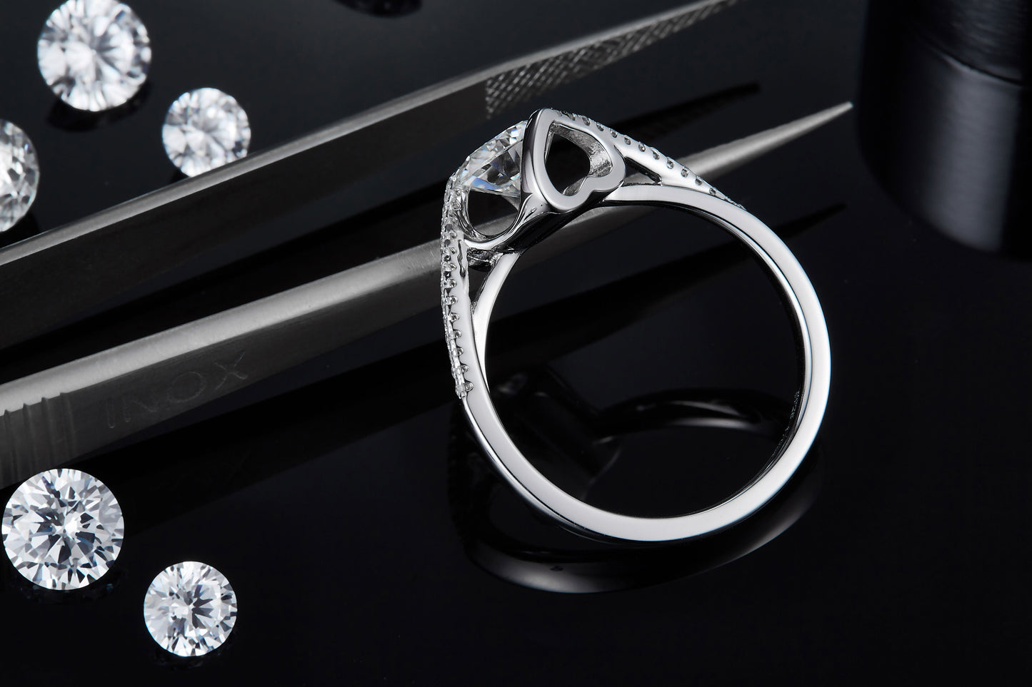S925 Sterling Silver 1ct Moissanite Engagement Ring, D-VVS1 Round Cut With Heart Setting & Pave Band, Platinum Plated, US Sizes 5-9, GRA Certificate Gift Box