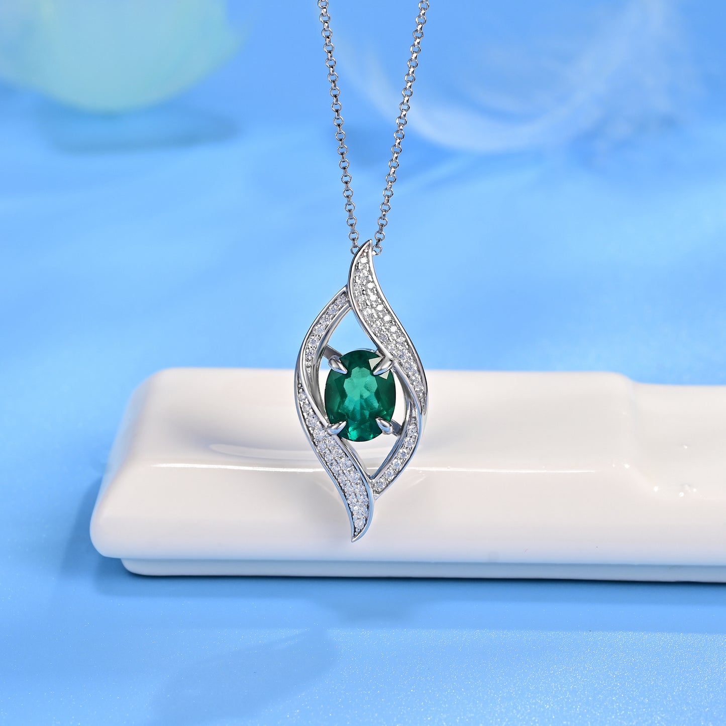 S925 Sterling Silver Lab-Grown Emerald Necklace, 9x7mm Oval Cut Interwoven Pendant, Platinum Plated 40&45cm Chain, 5g Women's Jewelry Gift Box