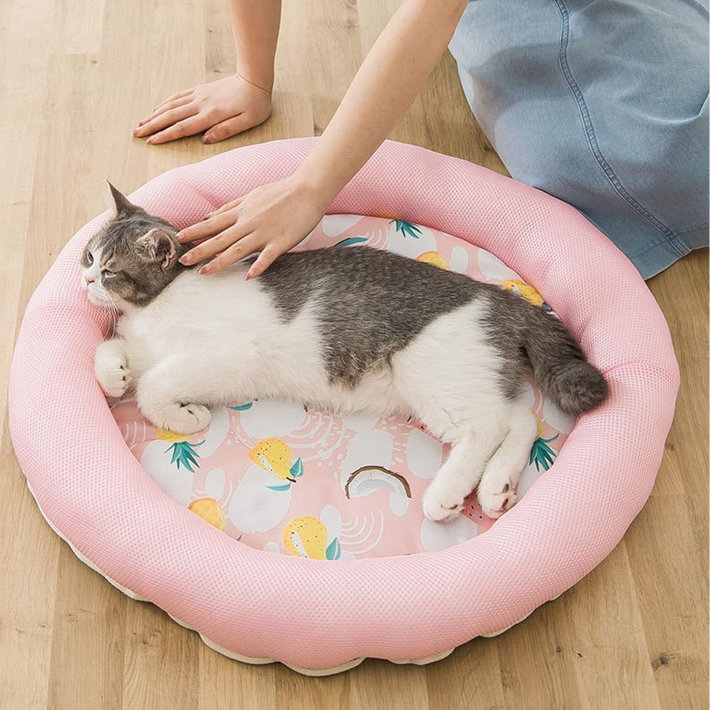 Cooling Dog Bed Soft Summer Ice Pet Pad Cushion For Small Dog Sleeping Round Breathable Mat With Waterproof Cover And Bottom Non-Slip Back Washable