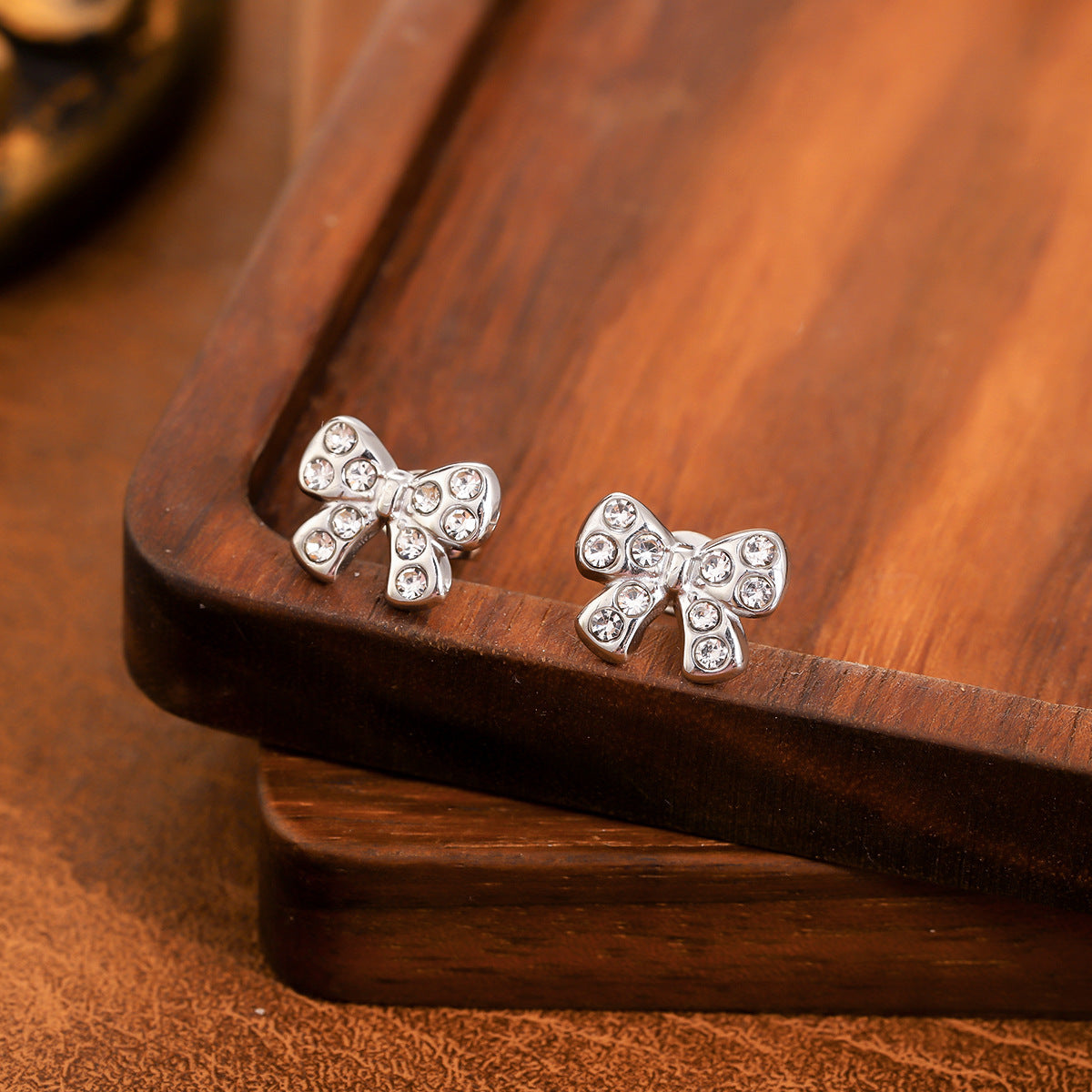 New European American Embossed Stainless Steel Stud Earrings For Women, Vintage Irregular Concave Convex Geometric Design High-End Fashion Jewelry