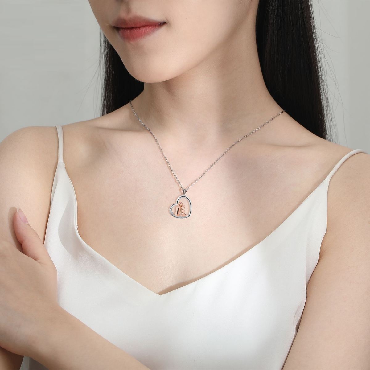 Jewelry Simple Splendid Necklace Women's Rose Gold Heart-shaped Accessories Pendant