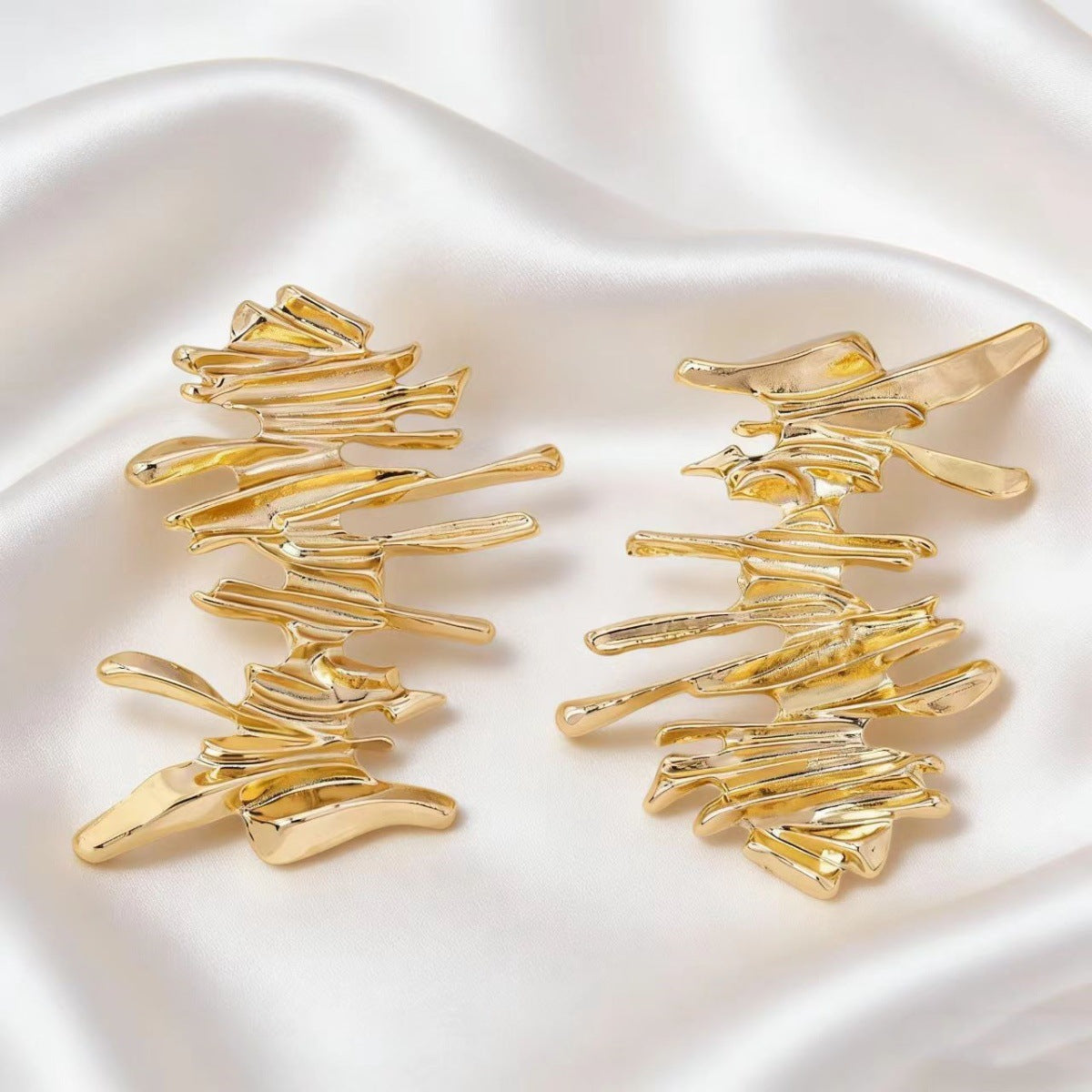 Cross-Border European American Jewelry For Women, Fashion Geometric Metal Shape Stud Earrings, Light Luxury Elegant Versatile Ear Jewelry