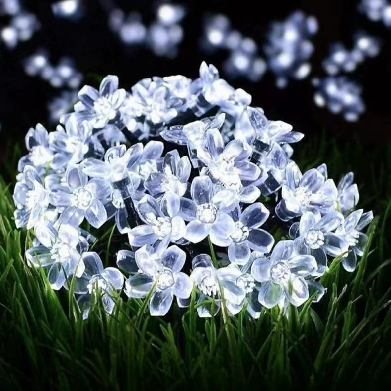 Solar-Powered Cherry Blossom String Lights For Outdoor Courtyard Decorations