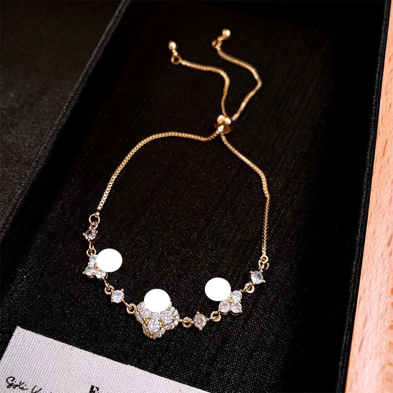 Western Style Zirconia Love Heart Bracelet Chic Exquisite Bangle Dainty Niche Fashion Hand Jewelry