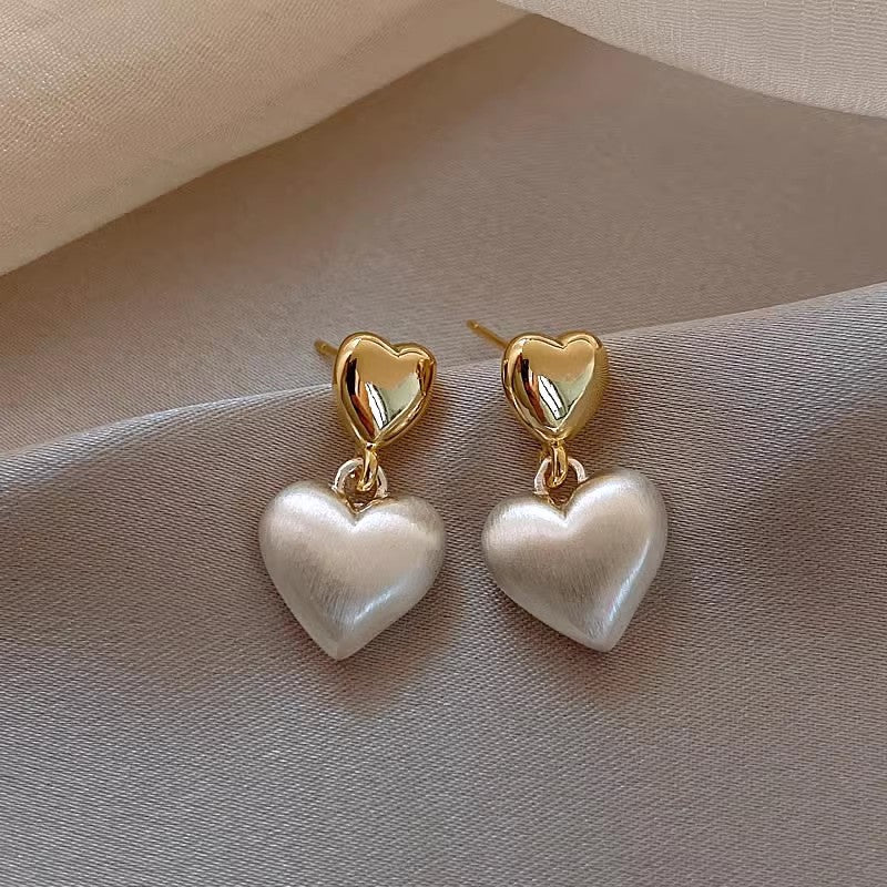 Sleek Design 925 Silver Pearl Stud Earrings Women Minimalist Elegant Unique Fashion Jewelry