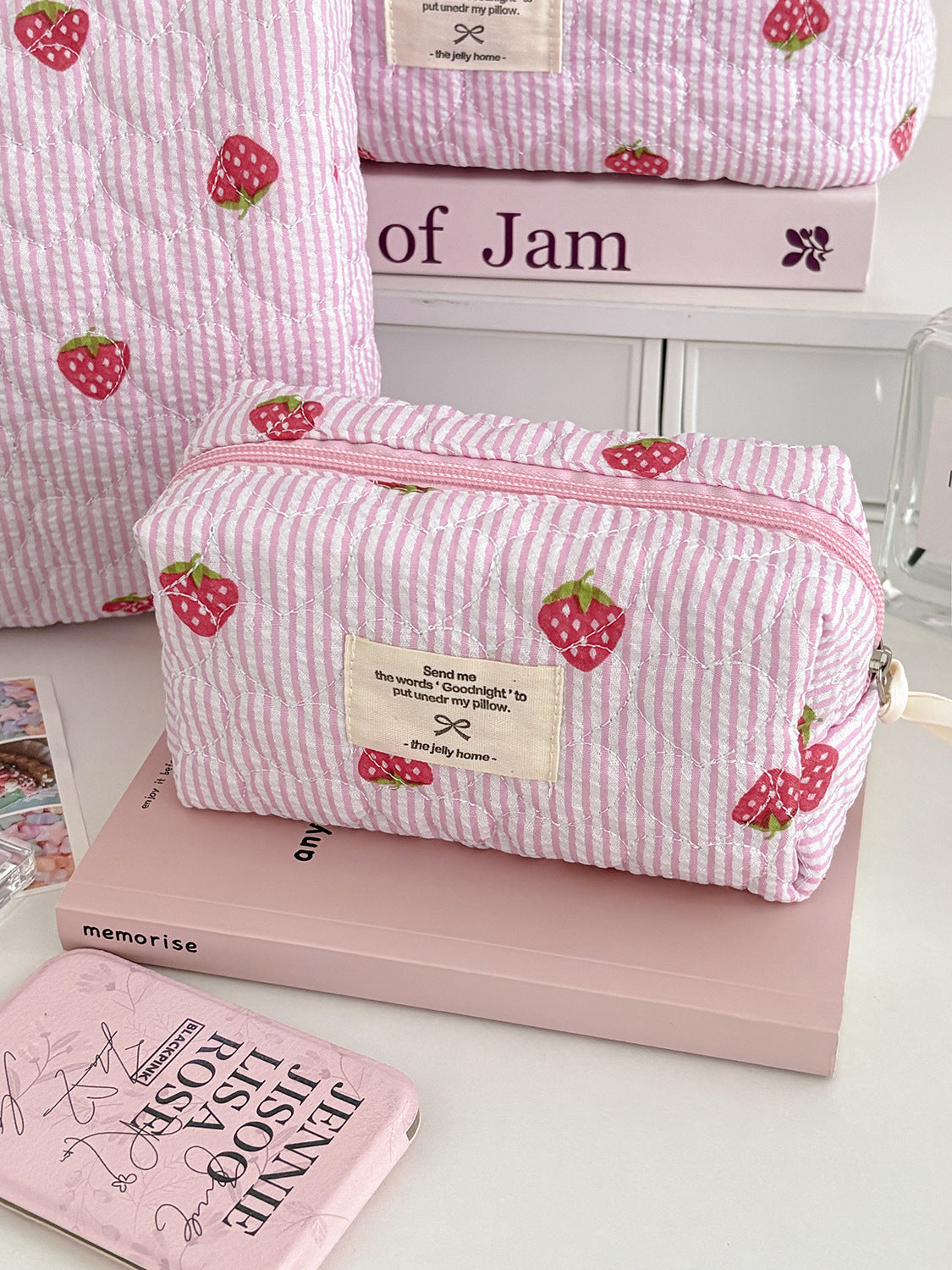 New Quilted, Exquisitely Printed, Large-Capacity Strawberry-Striped Makeup Bag