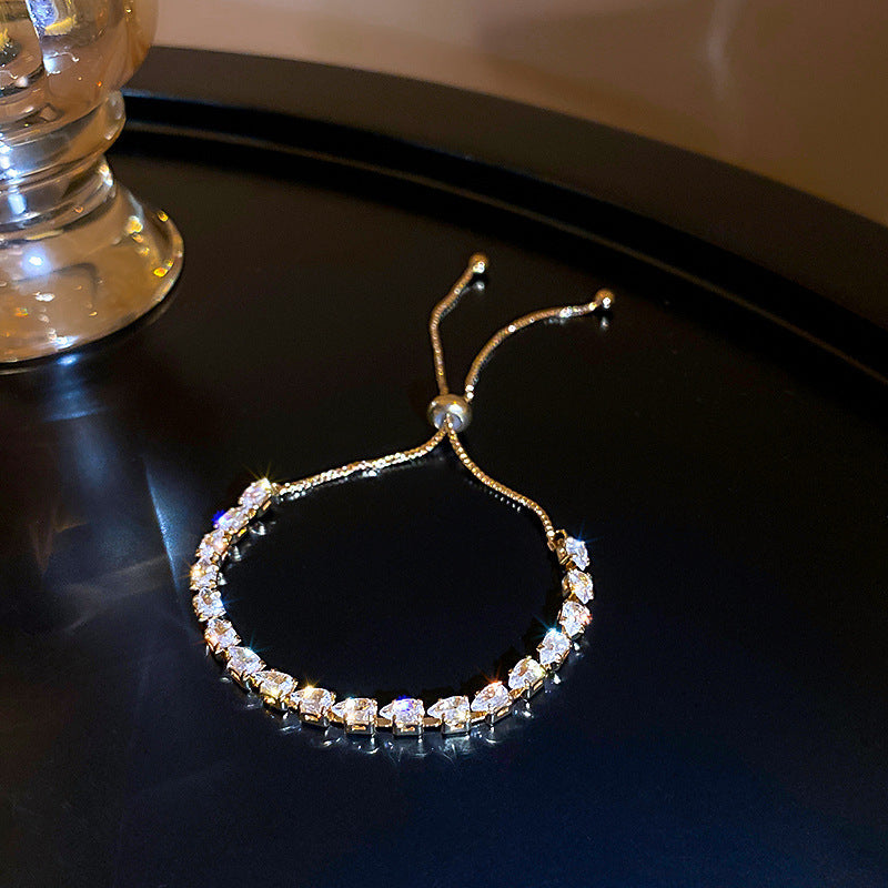 18K Gold Plated Oval Zirconia Buckle Bangle Retro Premium Bracelet Elegant Vintage Style Fashion Hand Jewelry