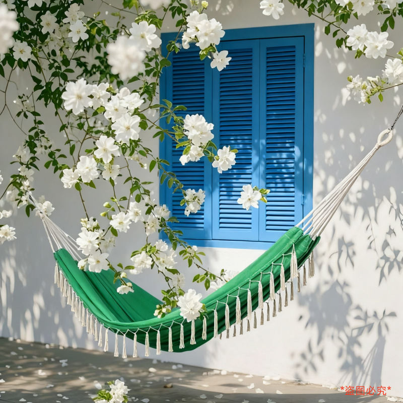 Outdoor And Indoor Tassel Canvas Hammock