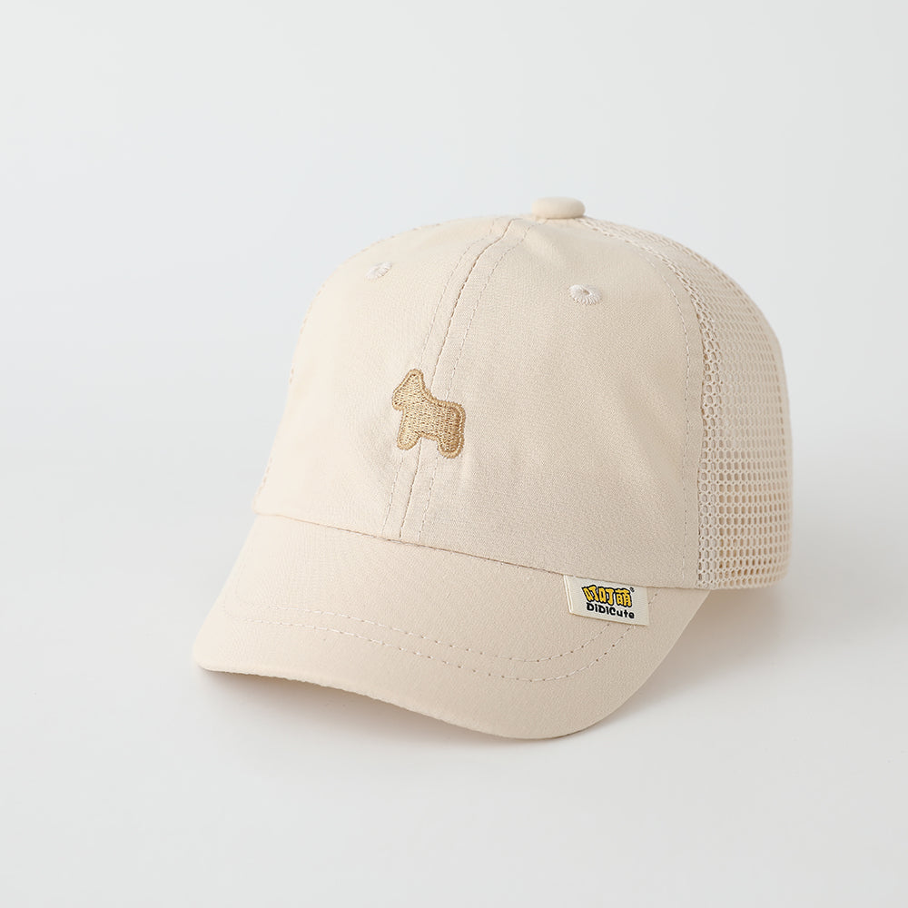 The Summer Baby Beige Cartoon Animal Embroidered Mesh Breathable Baseball Cap Is Suitable For Children's Daily Streetwear And Outdoor Sun Protection And Shading.