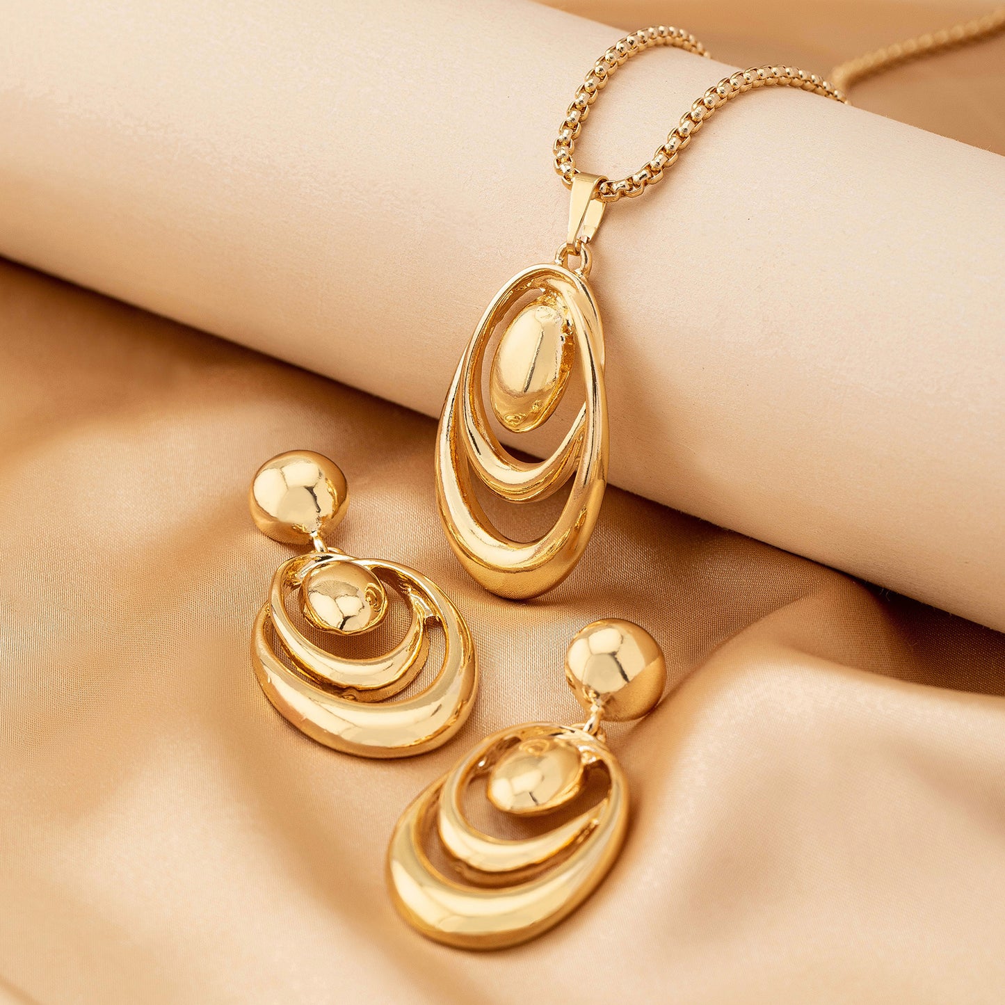 Cross-border European American Women Jewelry Set, Niche Geometric Water Drop & Circle Pendant Necklace With Matching Earrings, Versatile Fashion Accessories For Ladies