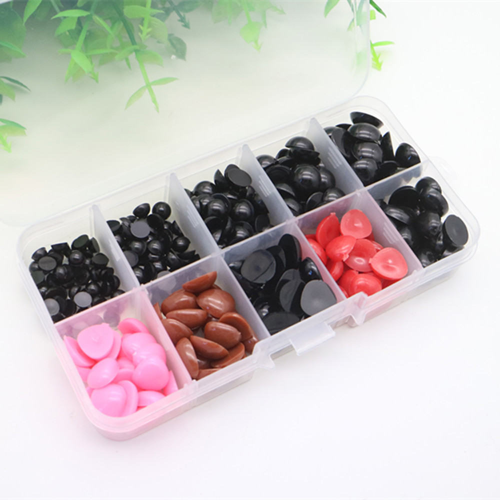 330 Boxed DIY Flat Round Black Nose Toy Doll Accessories
