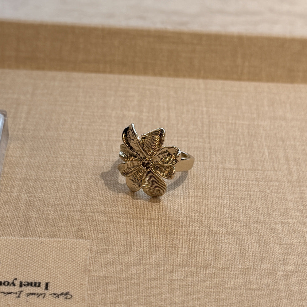 Sophisticated Stackable Zircon Ring Elegant Coffee Gold Lady Decor