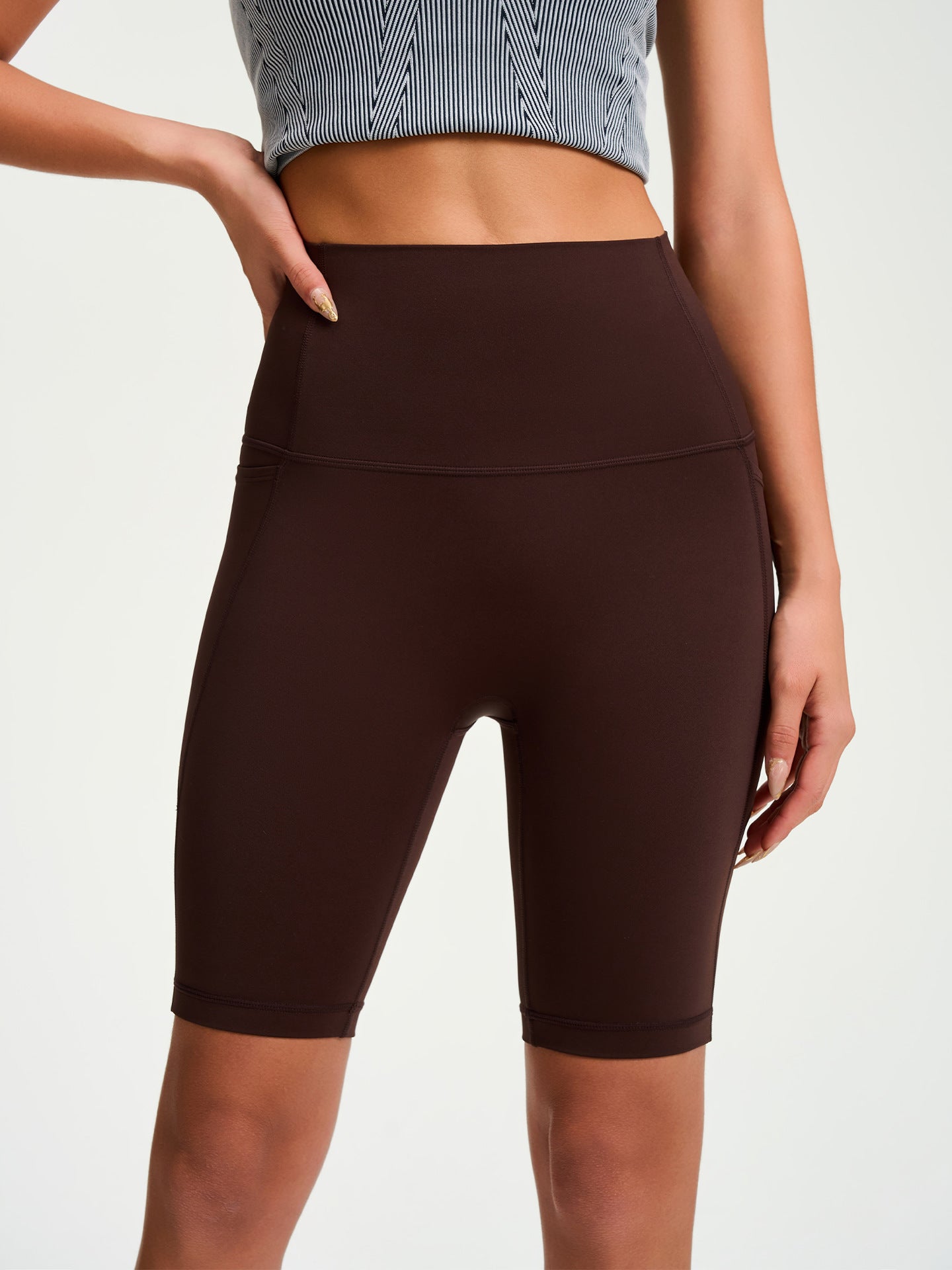 Women's High-Waisted Tight Mid-Length Naked-Feel Yoga Shorts With Butt Lifting, Quick-Dry Fabric For Sports, Fitness And Outdoor Cycling Wear
