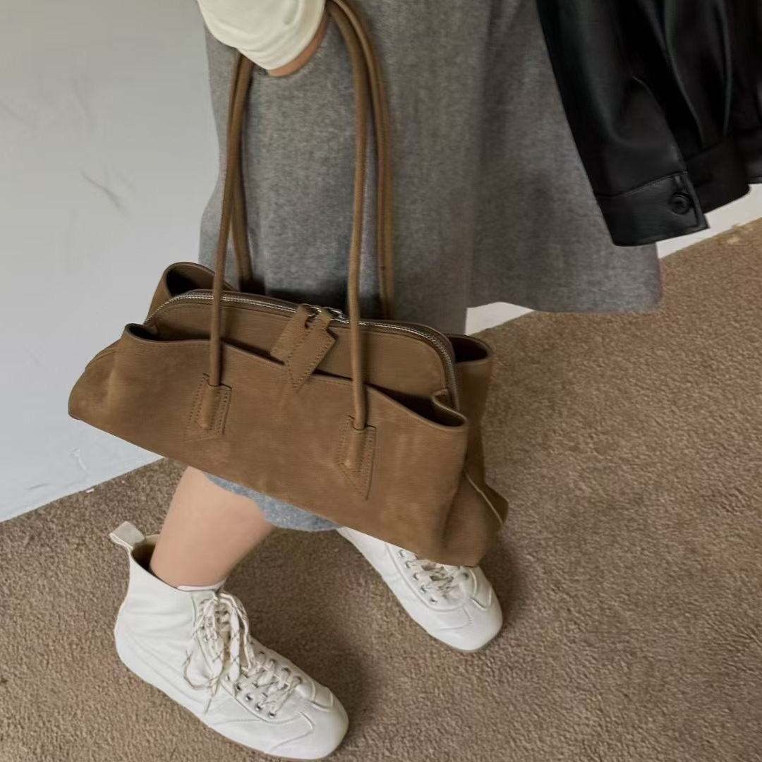 New Winter Korean-style Niche First-layer Cowhide Leather Casual Commuter Bag For Women