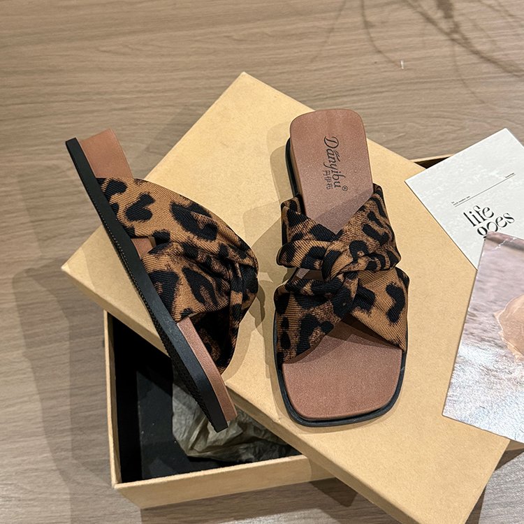 French Polka Dot Cross Belt One Line Slippers For Women's Summer Outdoor Wear Vacation Fairy Style Beach Sandals