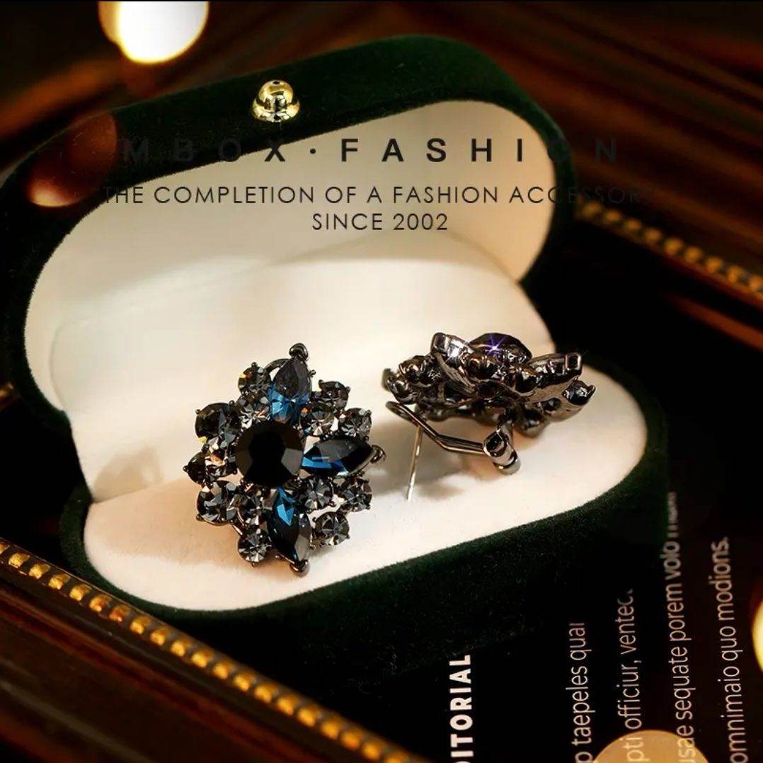 2026 New Retro High-End Grey Crystal & Blue Rhinestone Earrings, Trendy Korean Elegant Internet Celebrity Stud Ear Jewelry For Women