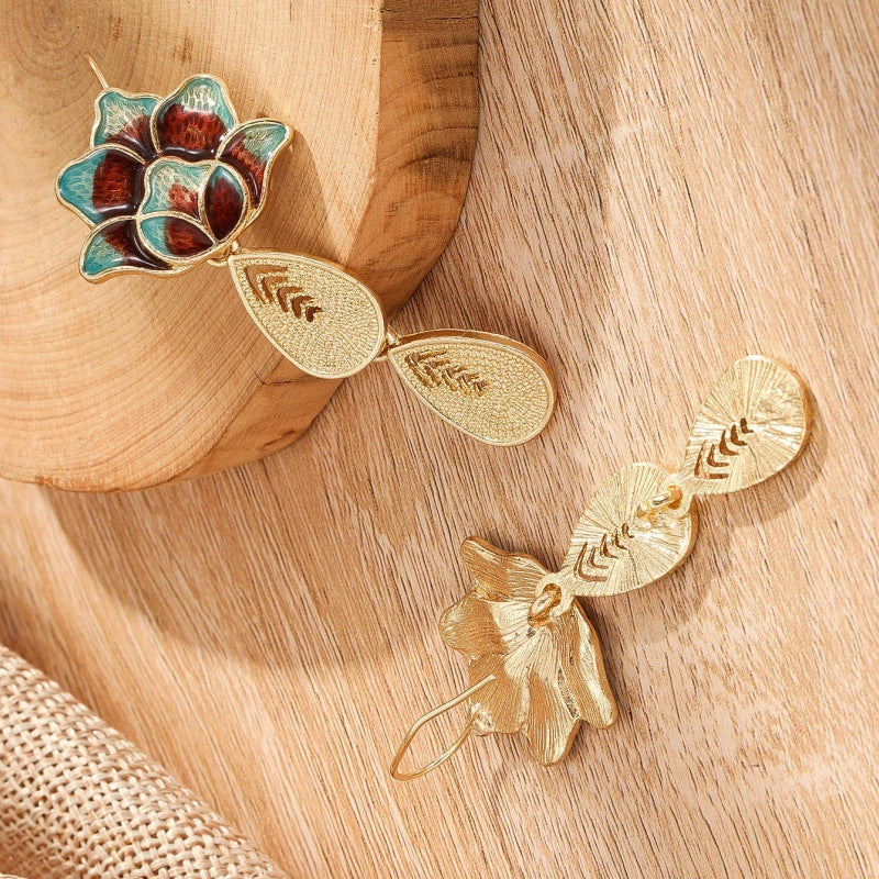 Fashionable Office Lady Style Floral Retro Earrings For Women