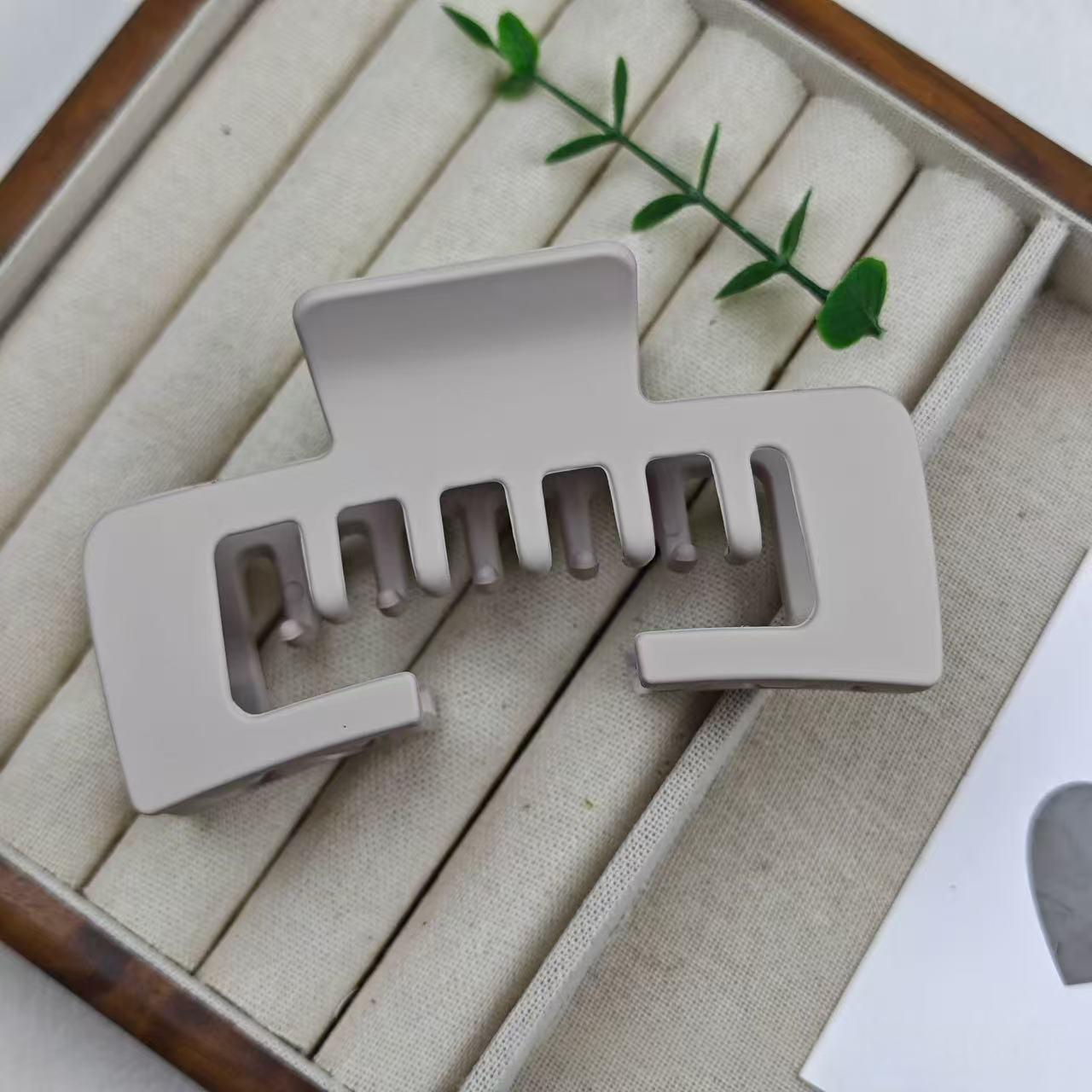 Versatile, High-end Hair Clipsophisticated Back-of-head Hat-style Hairpin