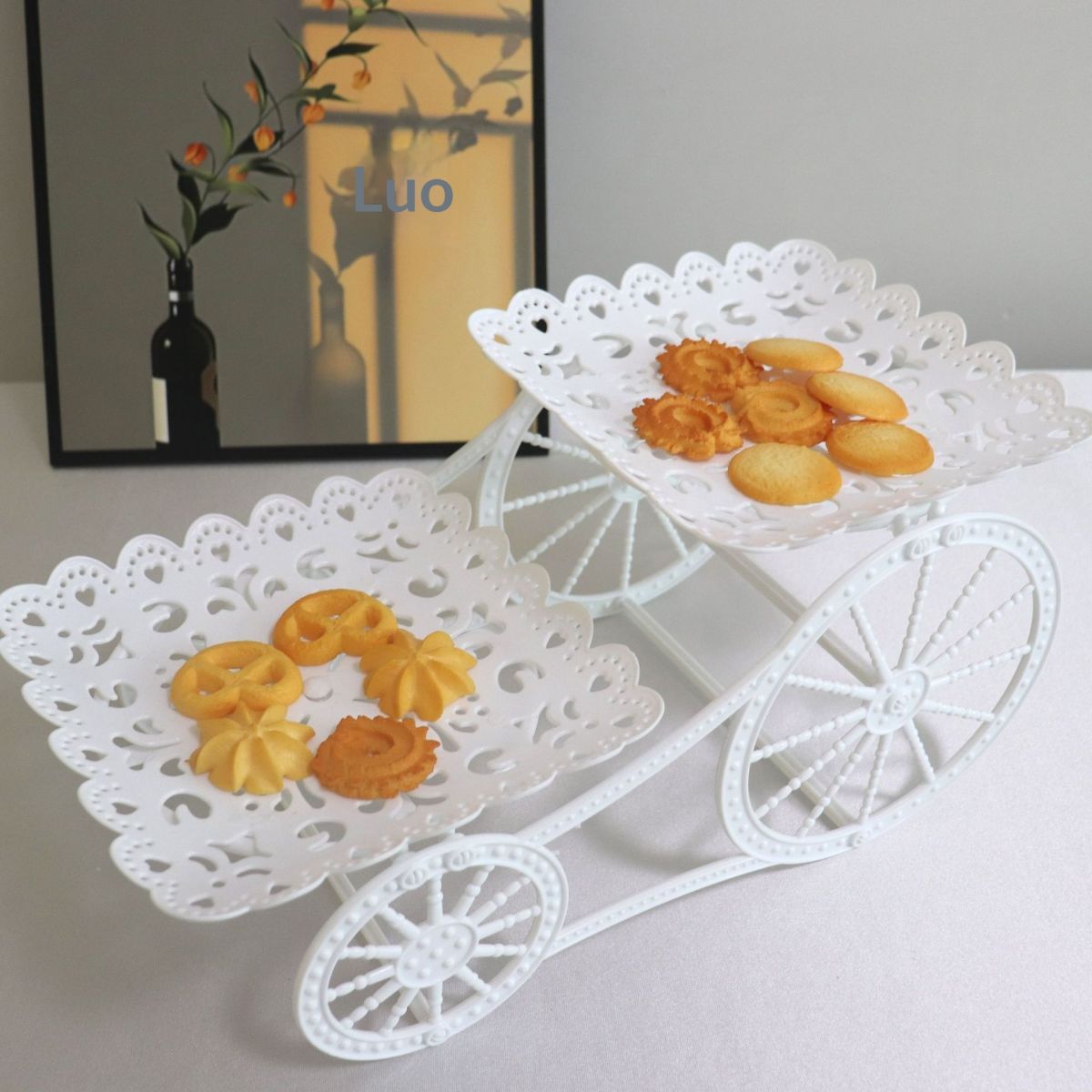 Plastic Light-Luxury Home Storage Tray For Cakes And Snacks