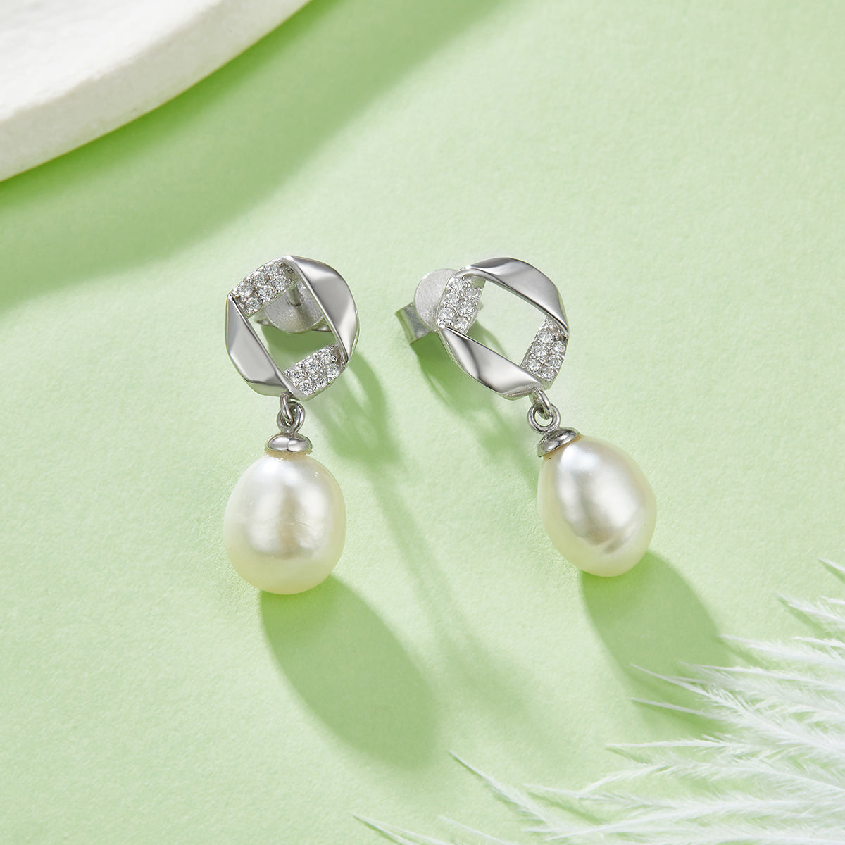 S925 Sterling Silver Natural Freshwater Pearl Dangle Earrings Geometric Pave Drop Pearl Platinum Plated 1.4g Gift Box