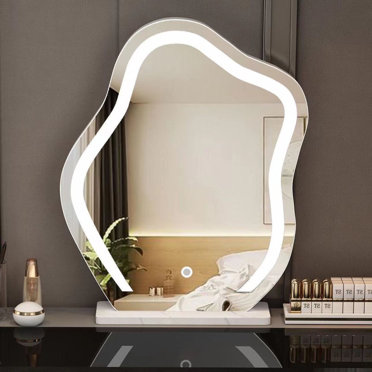 Makeup Mirror Cloud With Light Desktop