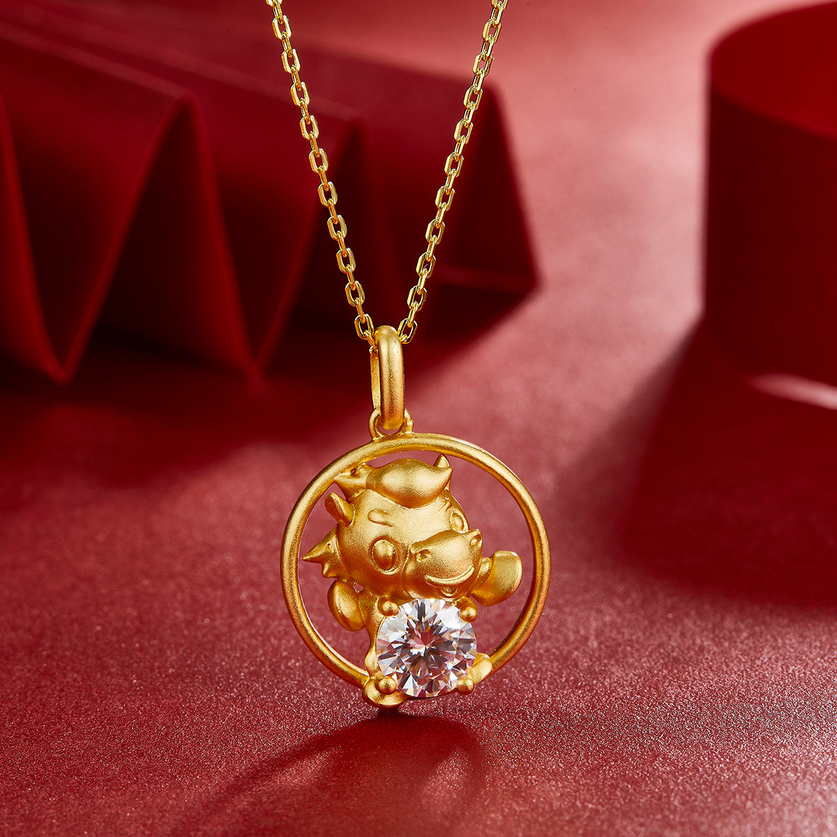 S925 Silver Gold Plated 1ct D Color VVS1 Moissanite Ox Necklace 5g Chinese Zodiac Benmingnian Gift GRA Certified Gift Box