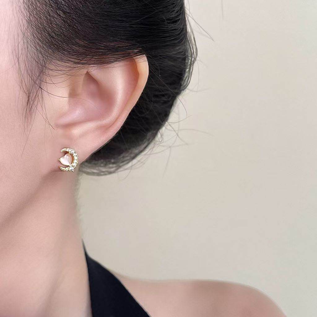Korean Fashion Light Luxury Moon Stud Earrings For Women, Soft Sweet Fresh Style Cat's Eye Glass Stone Elegant Ear Jewelry