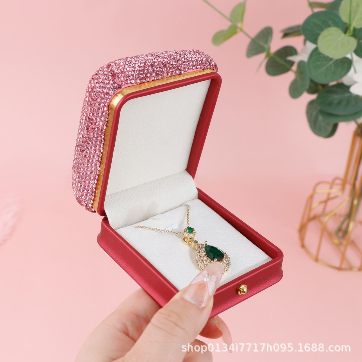 Rhinestone Ring Storage Box With Sparkling LED Lights