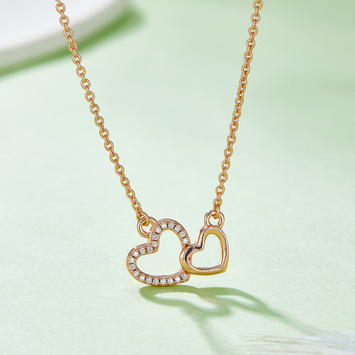 2.6g S925 Sterling Silver Moissanite Heart Necklace 45cm  21 Stone Interlocking Hearts Pendant With GRA, Platinum Plated Romantic Jewelry Gift Box Set For Women