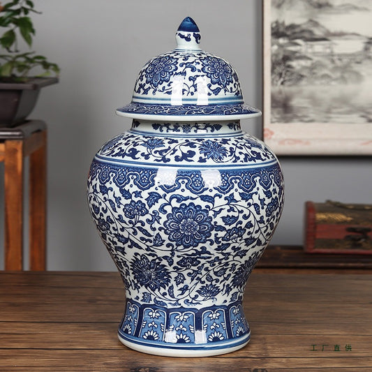Blue-and-white Porcelain Large General Jar For Tea Leaves