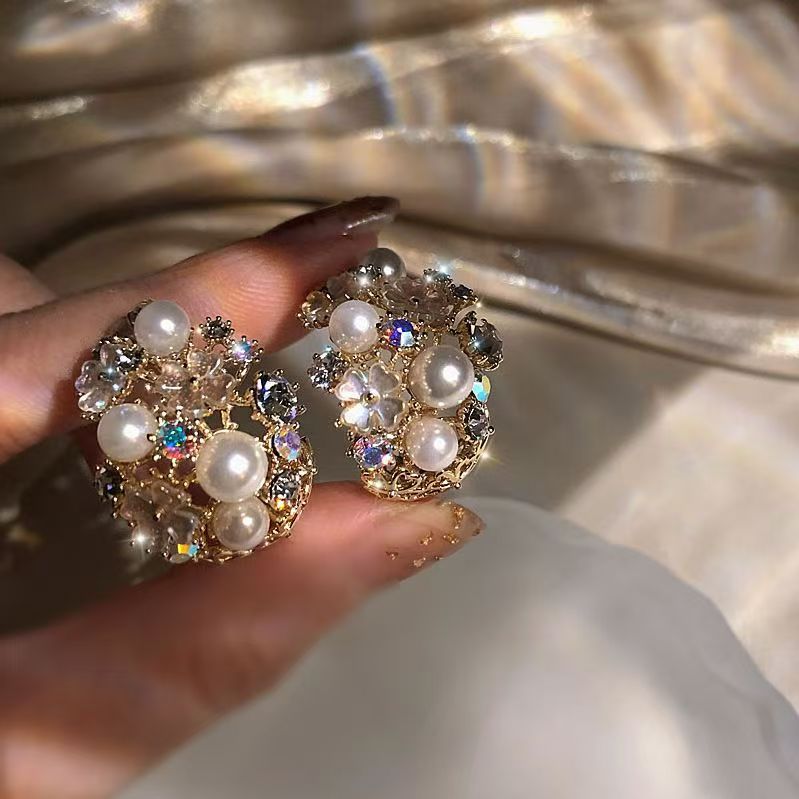 New Floral Pearl Earrings, High-End Elegant Internet Celebrity Studs, Korean Silver Needle Fashion Ear Jewelry For Women
