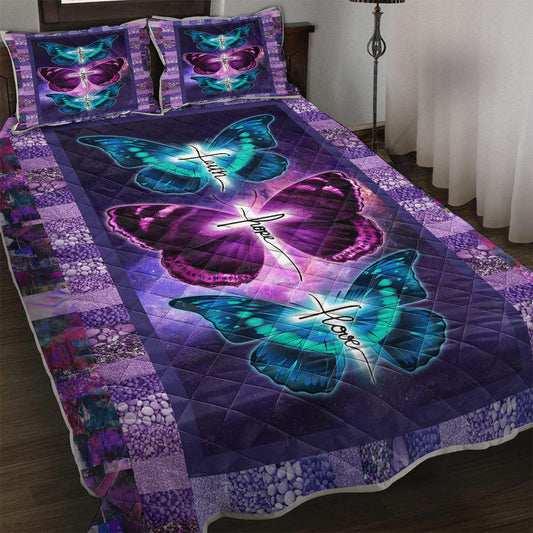 3 Pieces Butterfly Patterned Pet Themed Quilt Set, Soft And Warm Bedding Set, Including 1 Blanket And 2 Pillowcases For Home Bedroom Decoration