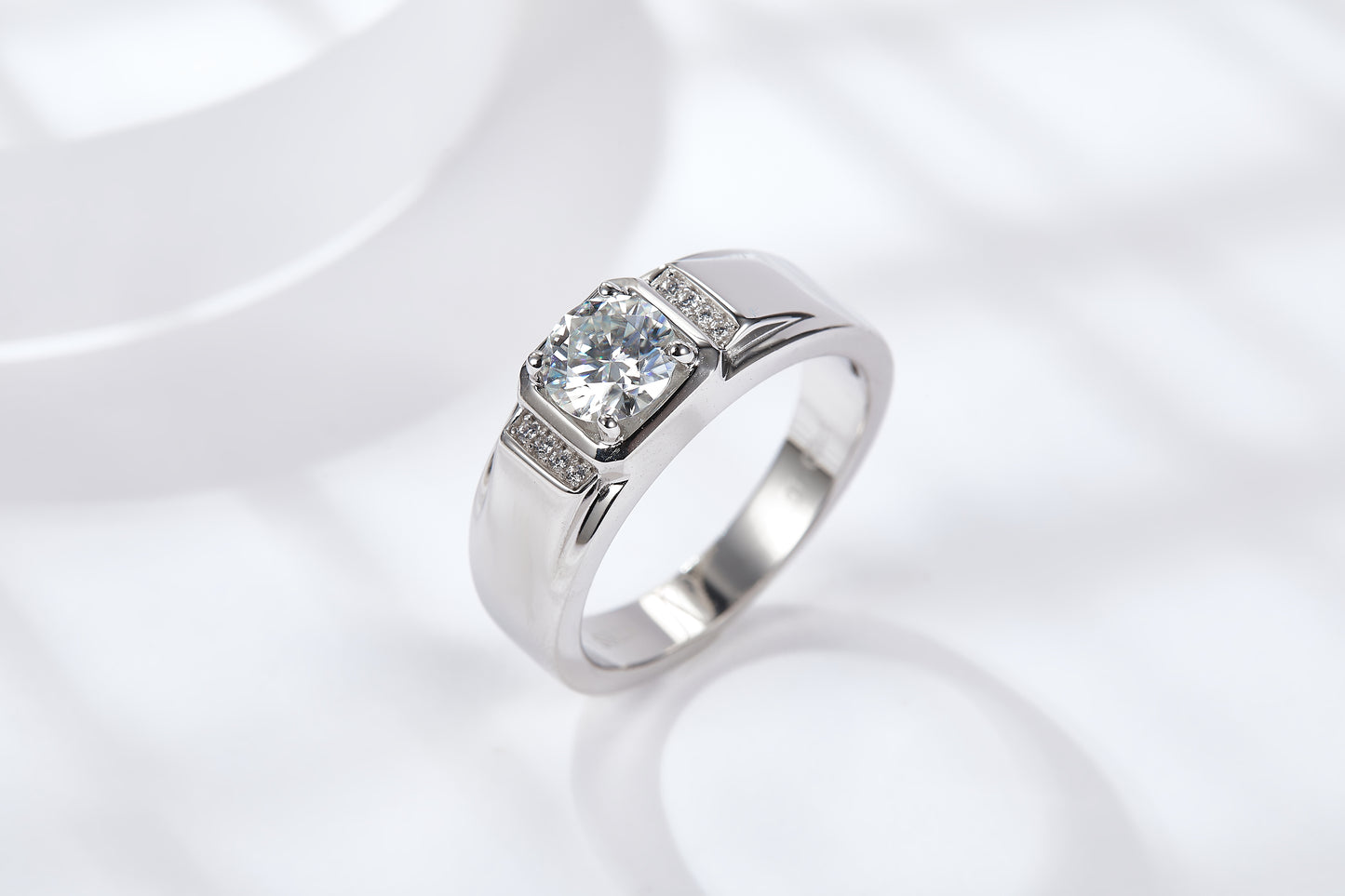 S925 Sterling Silver 1ct Moissanite Men's Ring, D-VVS1 Wide Band With Side Stones, Platinum Plated US Sizes 5-9, GRA Certified Gift Box