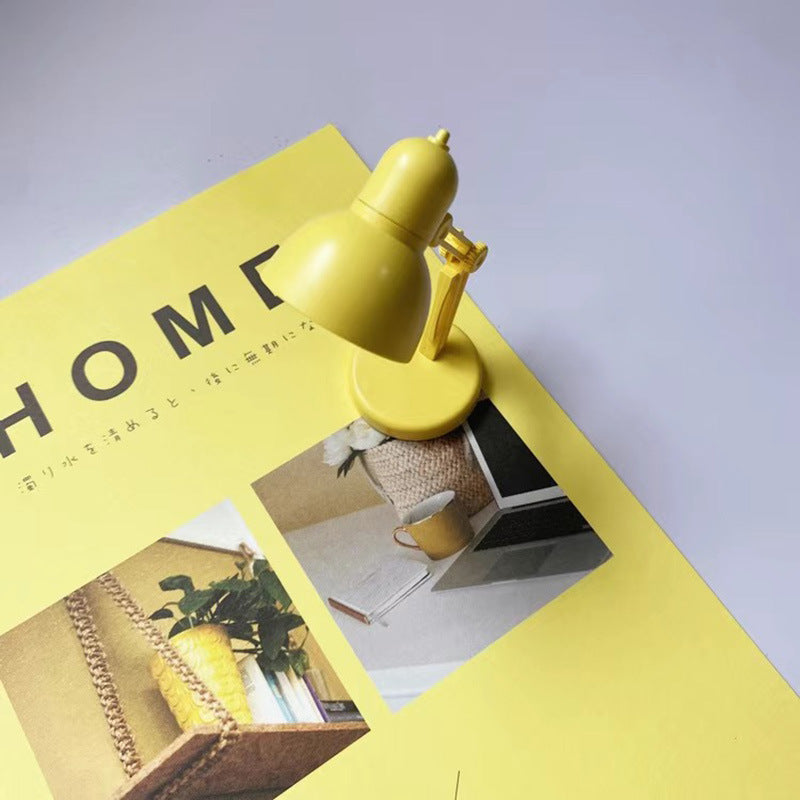 Small Desk Lamp Fridge Magnet Decorative Magnetic Sticker