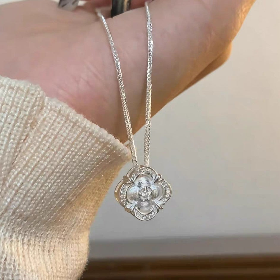 1pc 999 Sterling Silver Diamond-Encrusted Four-Leaf Clover Pendant Necklace, Luxurious Sweet Style, Perfect For Daily Wear & Valentine's Gifts