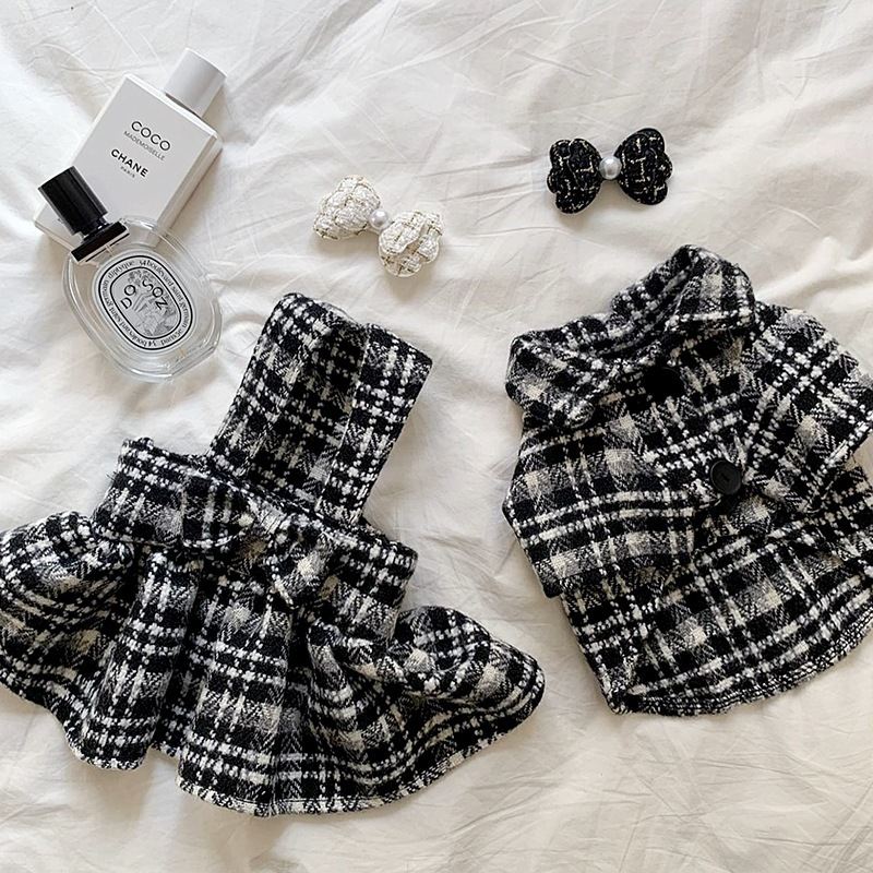 Pet Dog Clothes Spring And Autumn Style Black And White Plaid