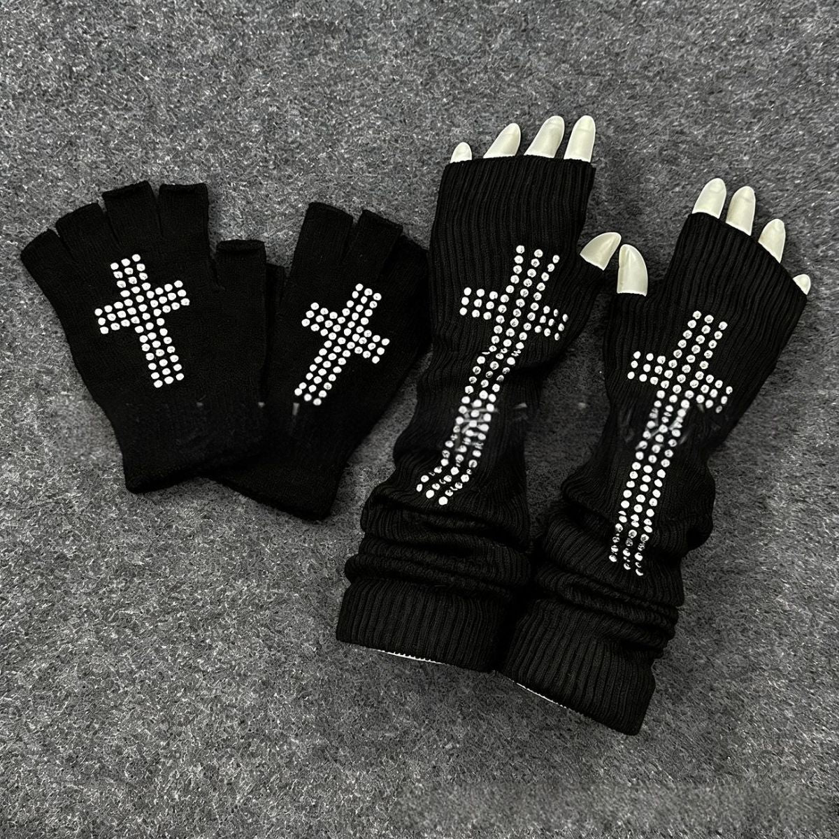 Knitted Cross-bead-print Fingerless Gloves Arm Warmers Headbands Hats And Tiestrendy Accessories