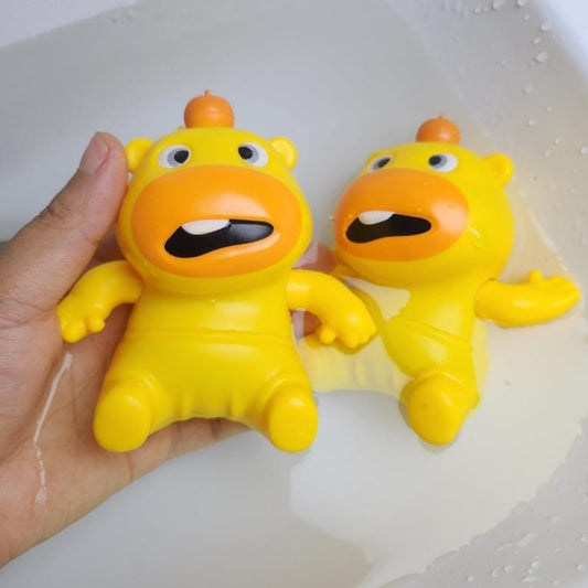 Capybara Water Play Toy A Quirky, Wind-up Bath-time Buddy