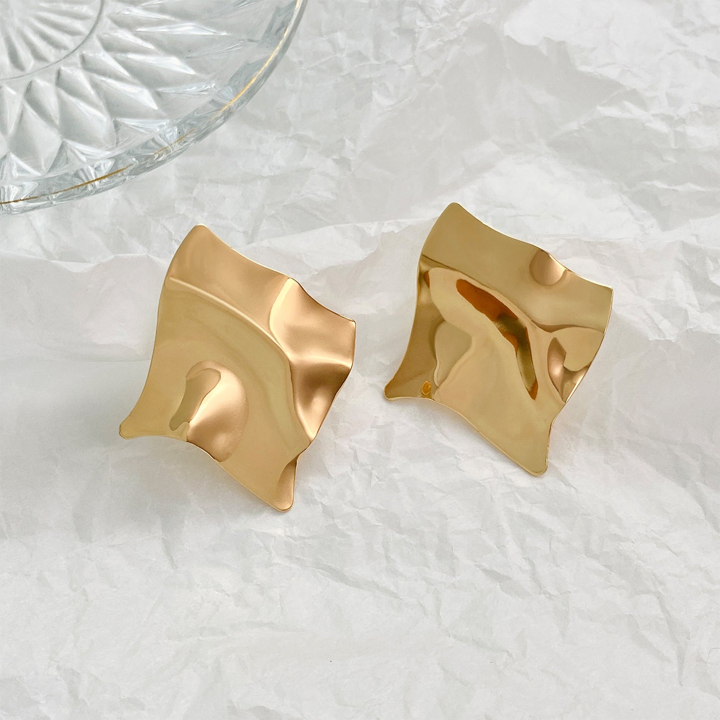 Women Retro Exaggerated Irregular Geometric Stud Earrings, Premium Metal Lava Crinkle Surface Trend European American Ear Ornaments