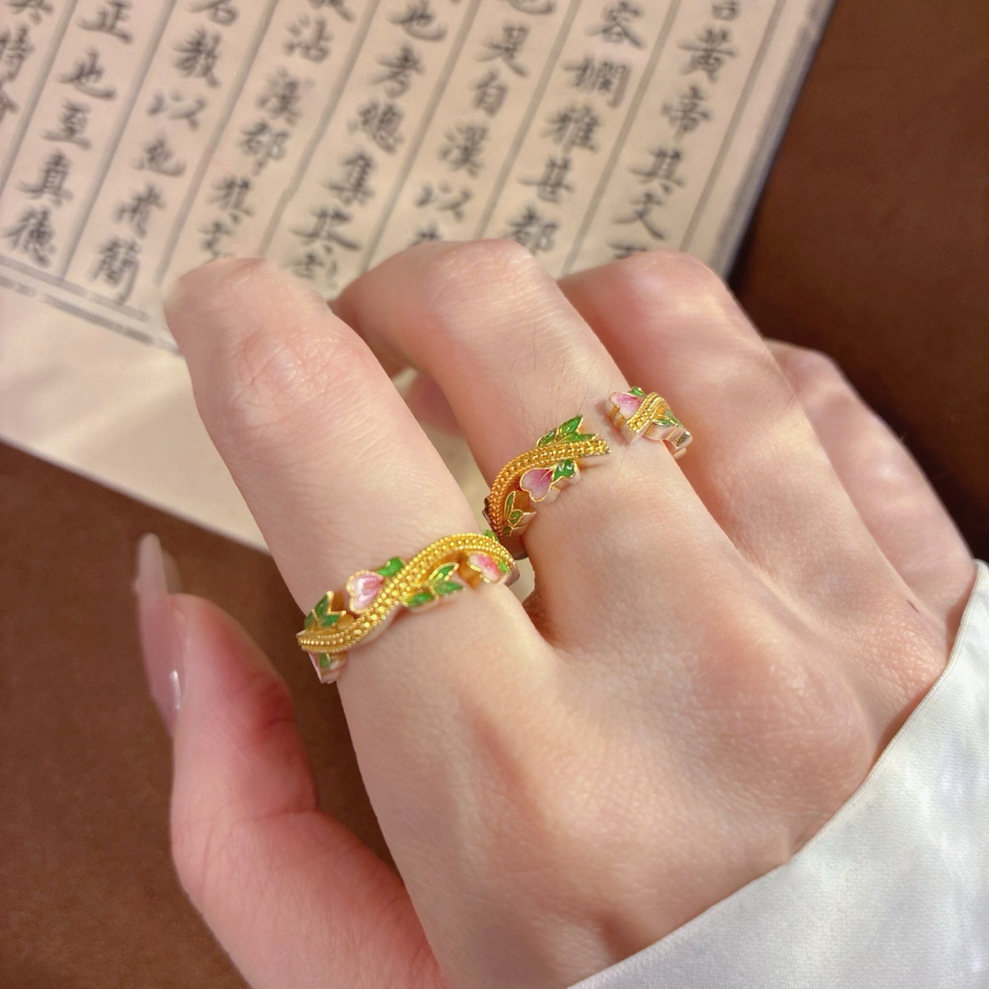 1pcs 999.9 Sterling Silver Gold-Plated Floral Enamel Ring, Luxury Retro Style, Ideal For Birthdays & Holiday Gifts