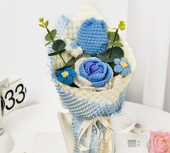 Hand-knitted Floral Sunflower Finished Yarn Bouquet Goddess Holiday Gift Artificial Fake Flowers