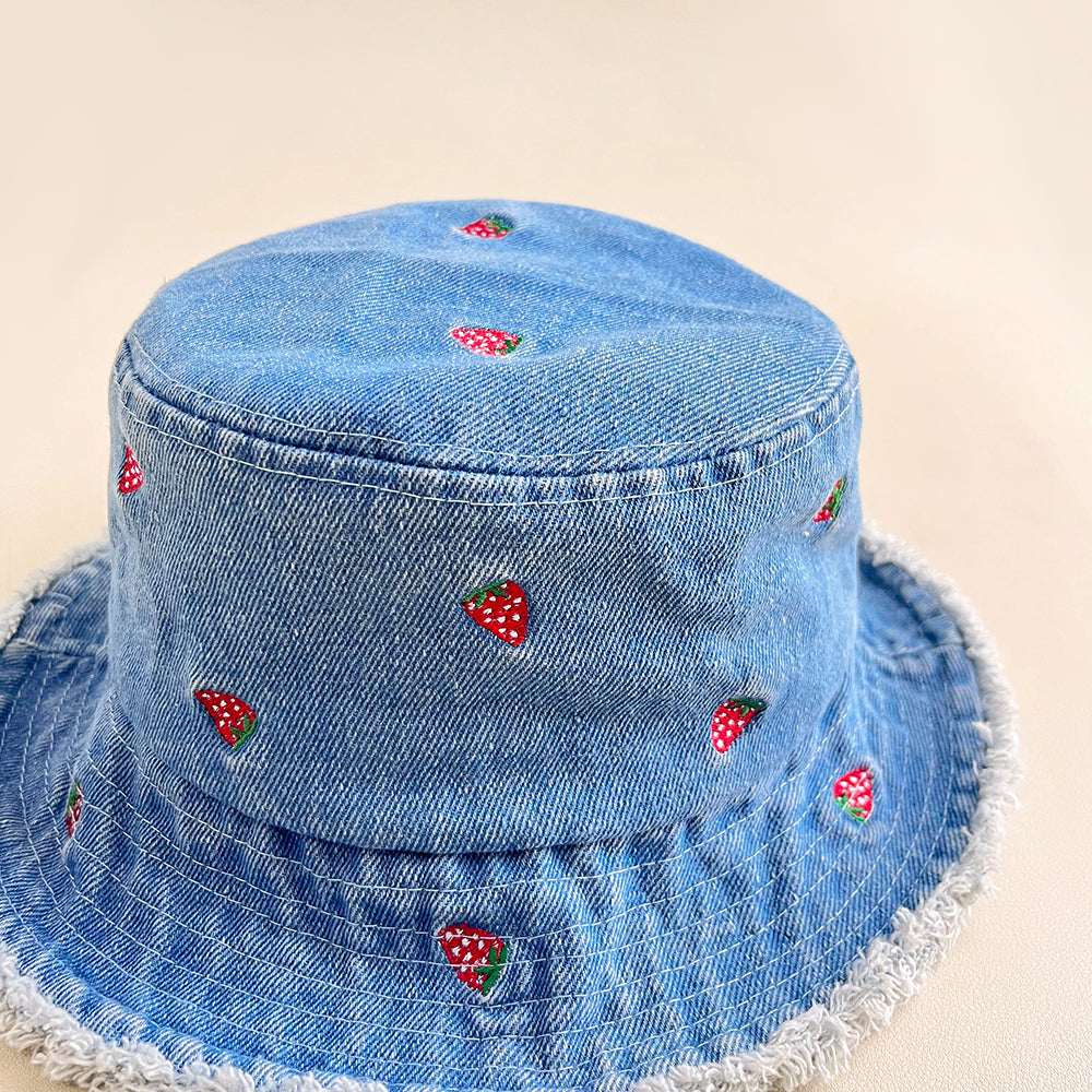 Retro Washed-edge Denim Fisherman Hat With Embroidered Strawberry Flowers And Washed-edge Trim. Outdoor Casual Sun Hat