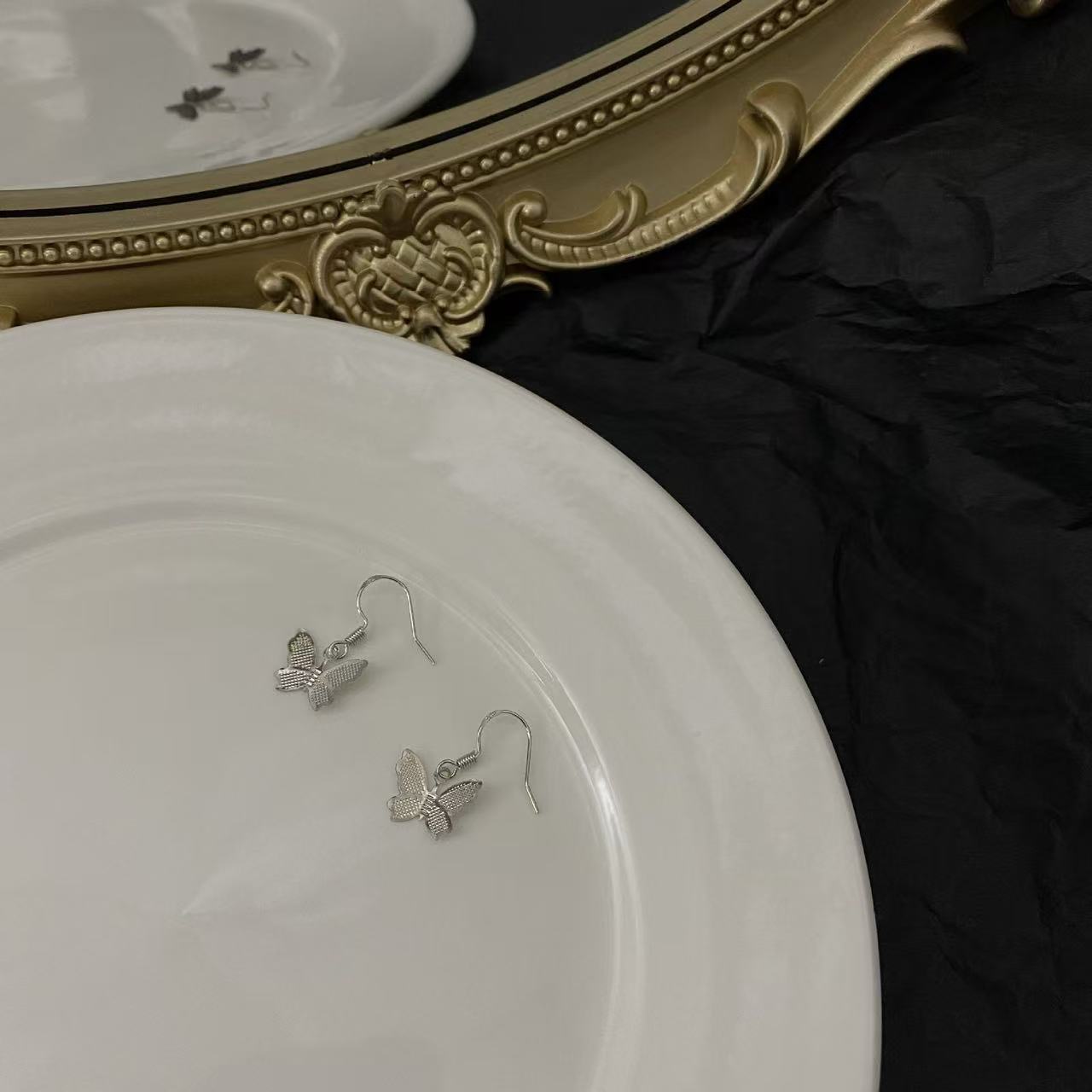 Korean-style Minimalist Versatile Unique Niche High-end Earrings