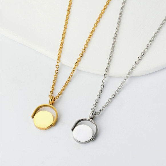 Round Ring Necklace With Engraved Pet Photo