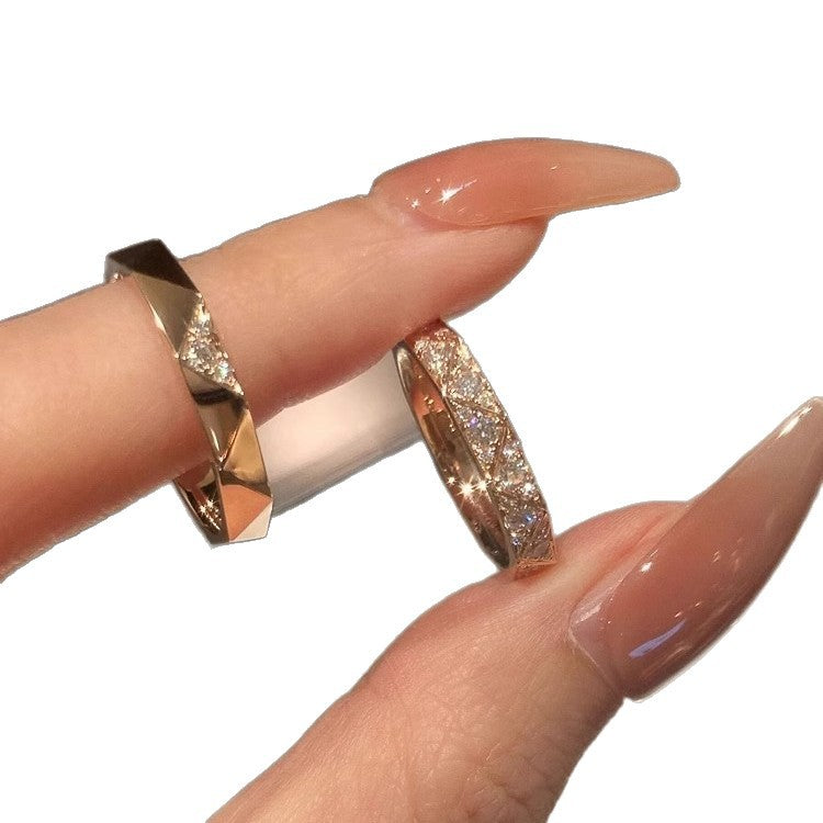 Best-selling Vintage Rhombus Brushed Ring Studded With Diamonds
