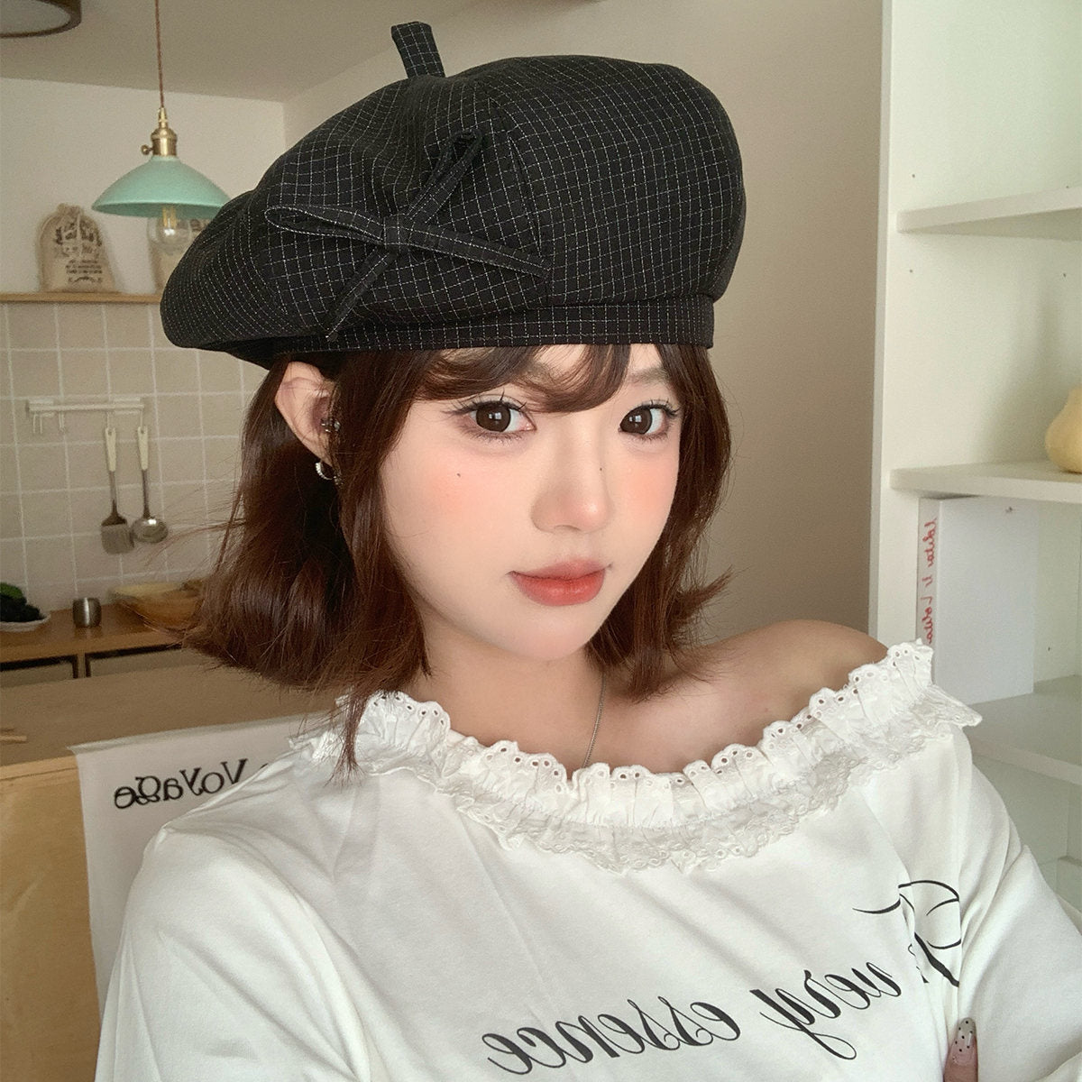The Summer Women's Small Grid Bow Tie Simple And Elegant Style Beret Is Suitable For Outdoor Walking, Shopping And Photo-taking.