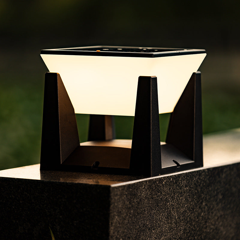 Solar-powered Outdoor Lighting Garden And Courtyard Lights