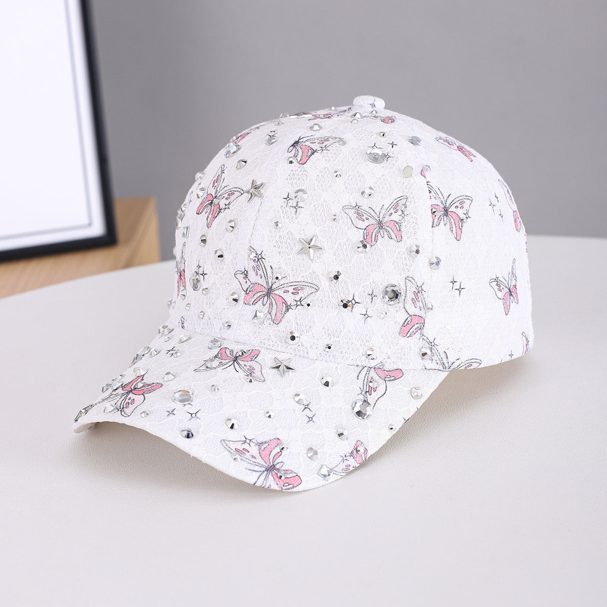 Lady's Lace Butterfly Silver Diamond Star Accessory Is Eye-catching And Cool. This Street Style Baseball Cap Is Suitable For Going Out, Taking Photos, Outdoor Wear And Playing.