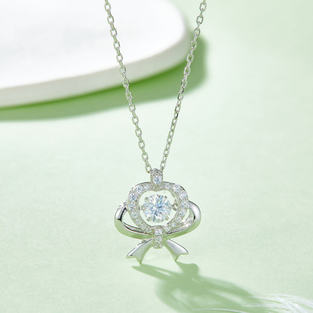 S925 Sterling Silver 0.5ct D Color VVS1 Moissanite Heart Bow Pendant Necklace 45cm Platinum Plated GRA Certified Gift Box